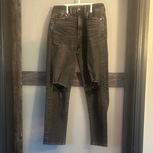 American Eagle Black Distressed Women’s Jeans Size 4